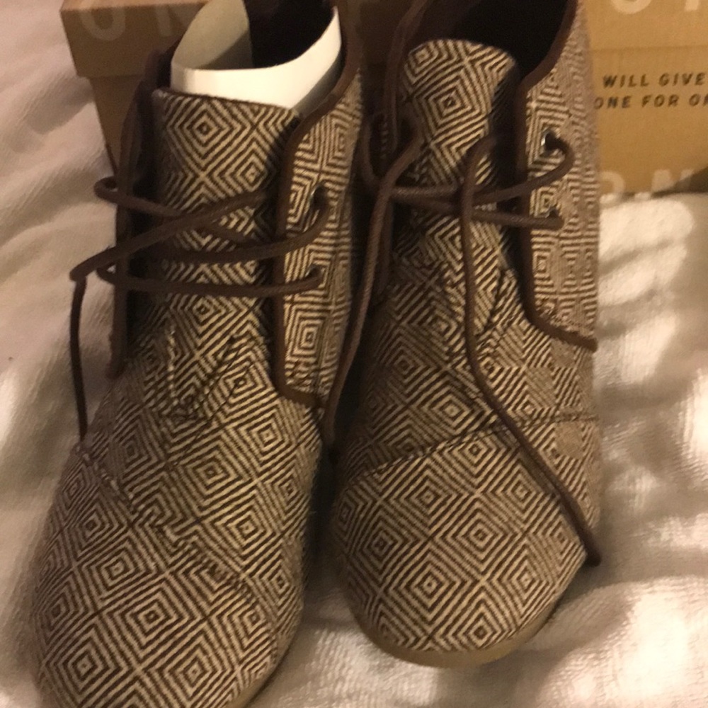 Toms Desert Wedges